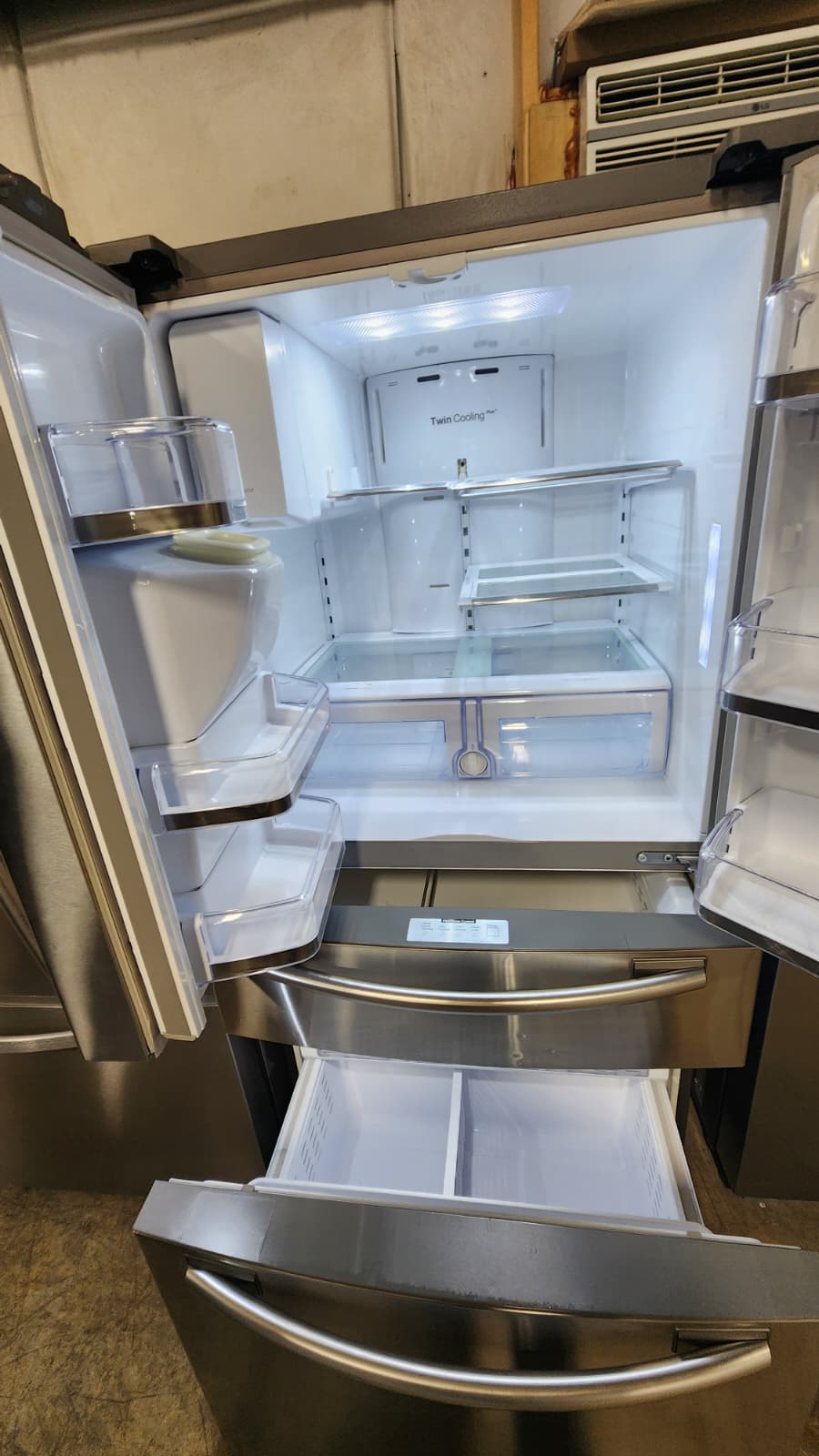 Samsung RF25HMEDBSR French Door, Flex-Zone, Ice Maker Fridge- Stainless Steel - Image 4