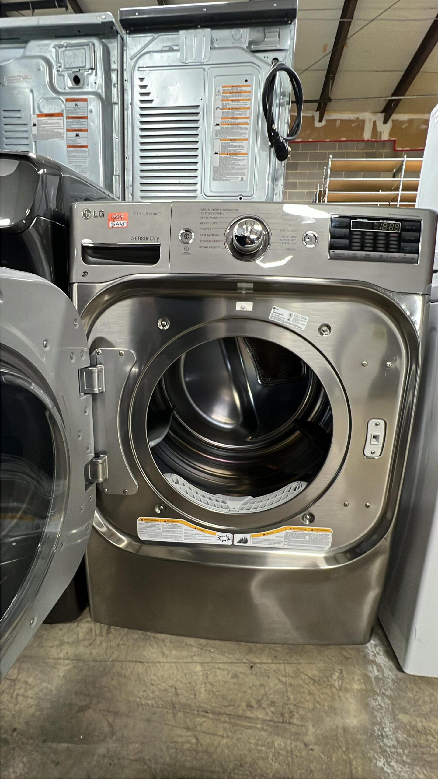 LG Steam Dryer Series DLGX8001V 29 Inch Gas Dryer - Image 4